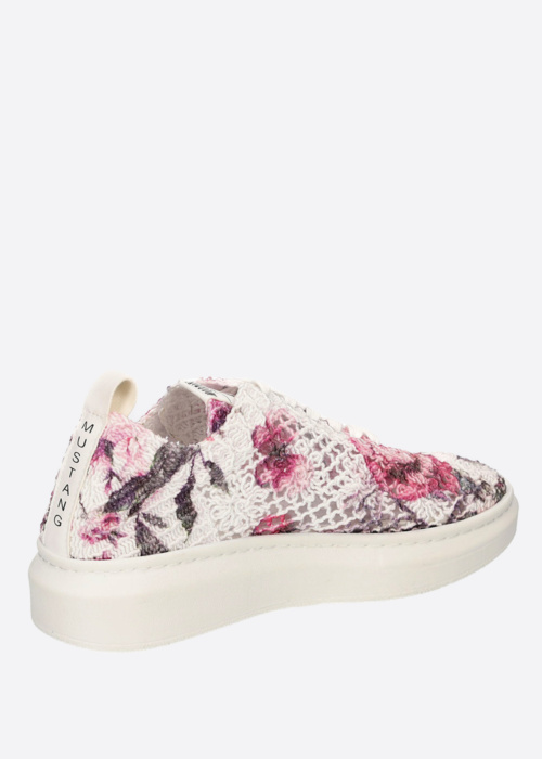 Mustang brīvā laika apavi