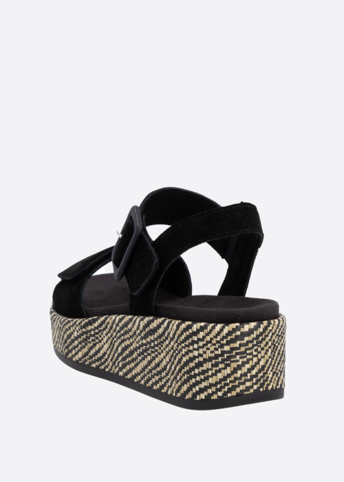 Босоножки Remonte