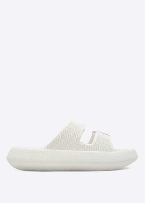 Tamaris baseina iešļūcenes