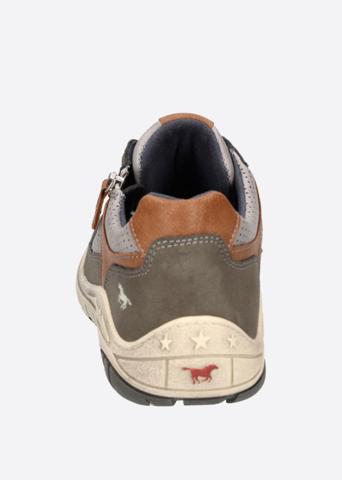 Mustang brīvā laika apavi