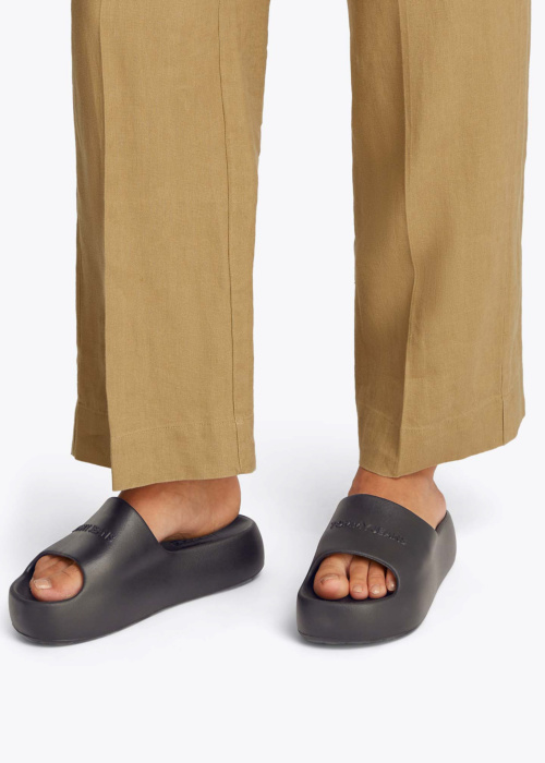 Tommy Jeans baseina iešļūcenes