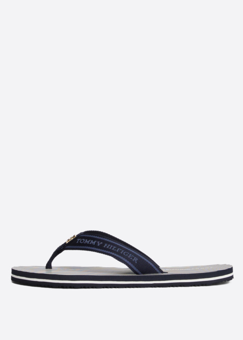 Tommy Hilfiger iešļūcenes