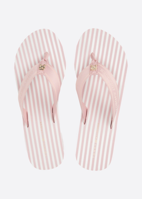 Tommy Hilfiger iešļūcenes