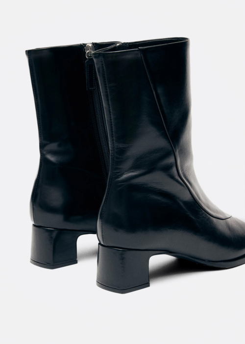 Alohas puszābaki Chantal