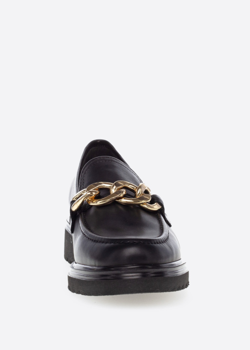 Gabor slēgtas kurpes