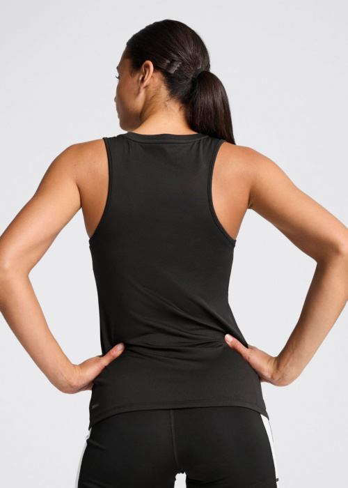 Puma tops Tad Essential