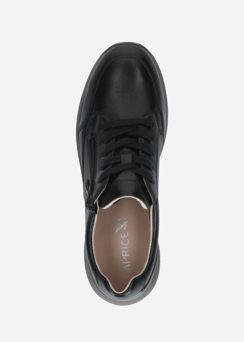 Кроссовки Caprice