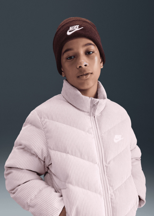 Nike Ziemas virsjaka