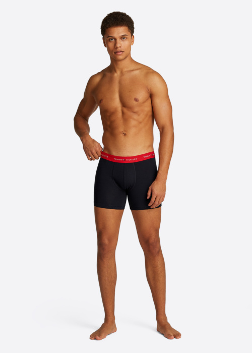 Боксеры в коробке 3 пары Tommy Hilfiger