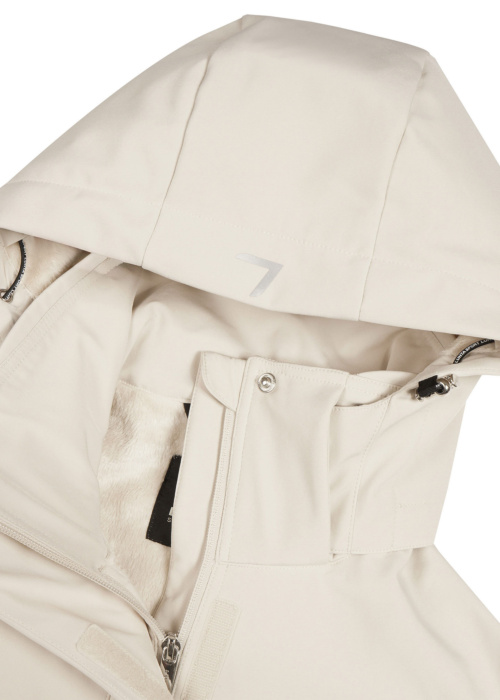 Весенне-осенняя спортивная куртка Iloniemi Luhta