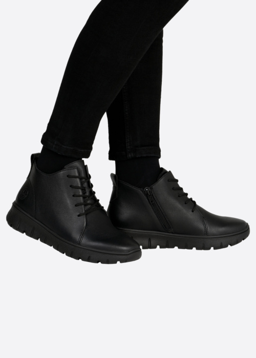 Полусапоги Rieker