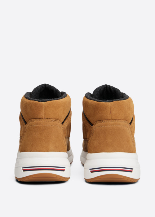 Tommy Hilfiger puszābaki