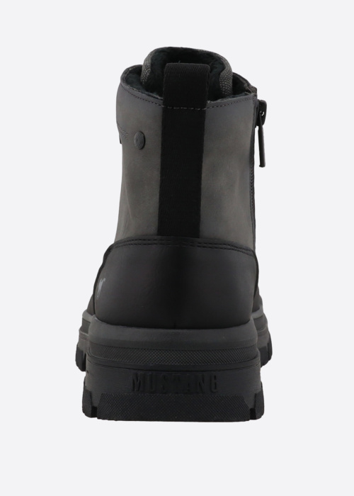 Mustang puszābaki Peppin