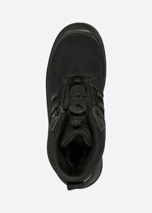 Kuoma ziemas zābaki Maasto