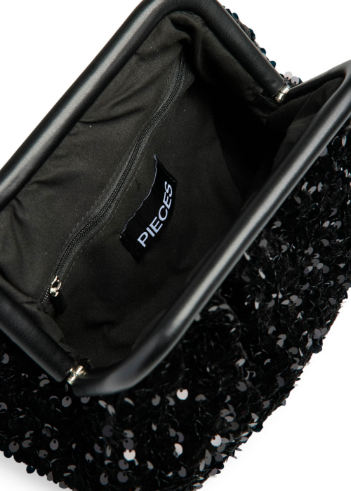 Pieces rokassoma Kam