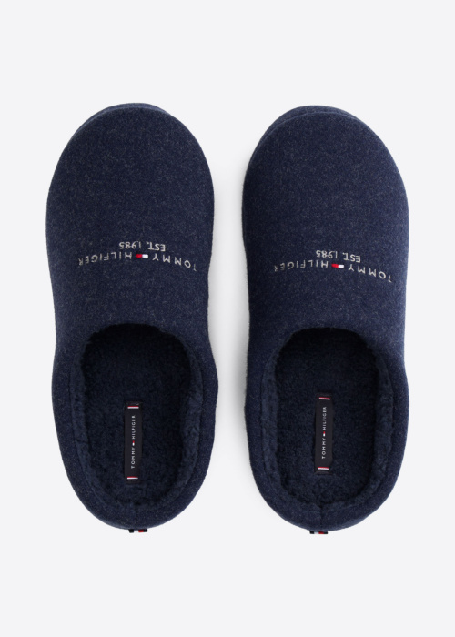 Tommy Hilfiger čības