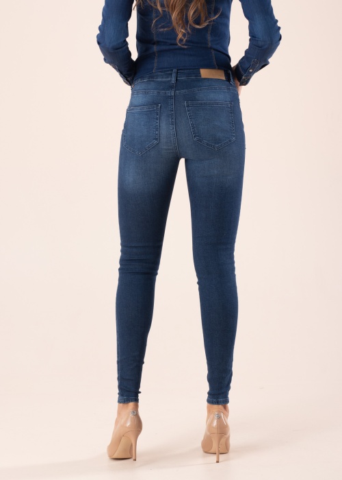 Джинсы Lucy Noisy May