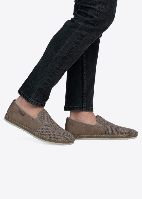 Кроссовки Rieker