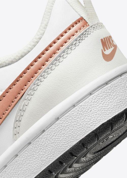 Nike kedas Court Borough Low 2