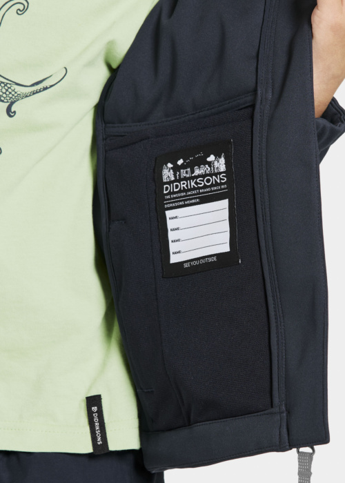 Didriksons pavasara-rudens virsjaka Briska