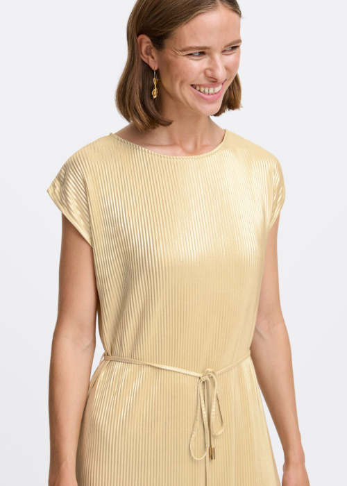 b.young kleita Pille