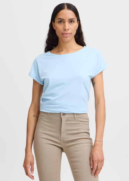 b.young T-krekls Pamila