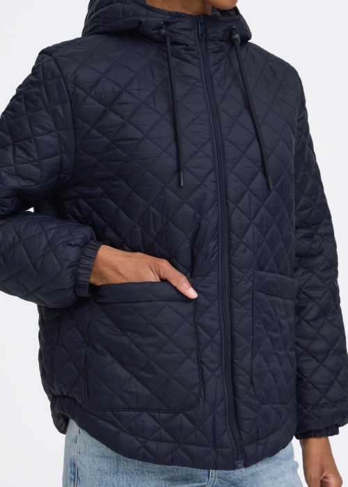 b.young pavasara-rudens virsjaka Berta