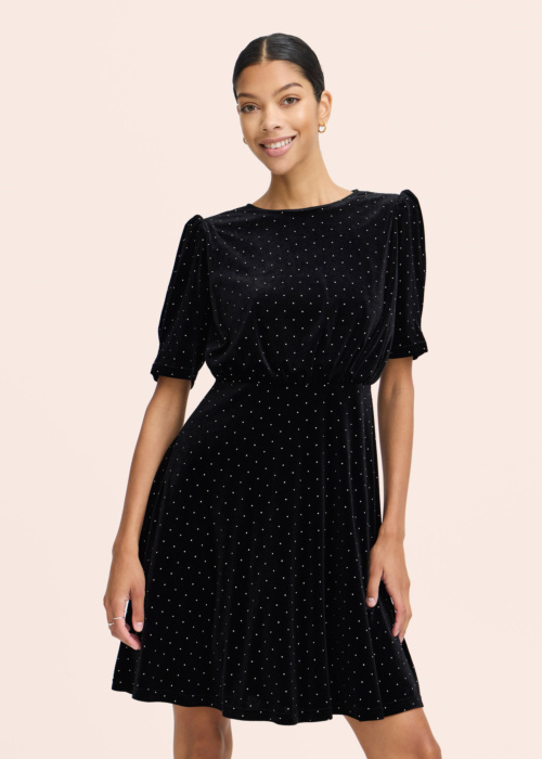 b.young kleita Perry