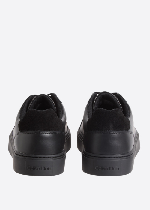 Calvin Klein kedas Classic