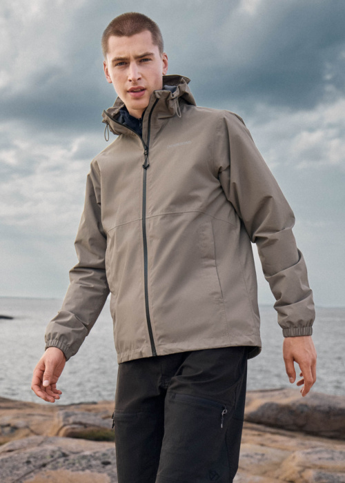 Didriksons pavasara-rudens virsjaka Dario