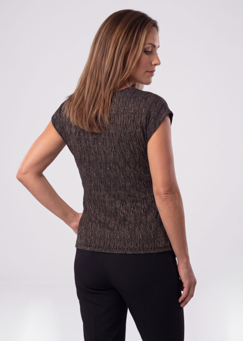 Kairi Vilderson tops