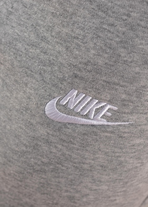Спортивные штаны Nike