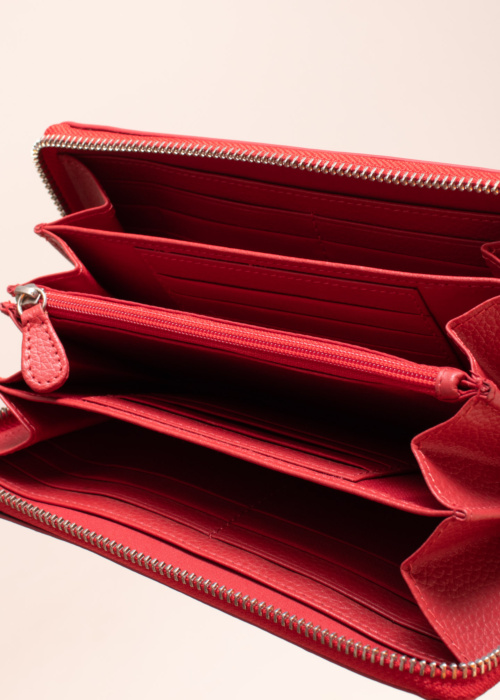 Bugatti naudas maks Linda