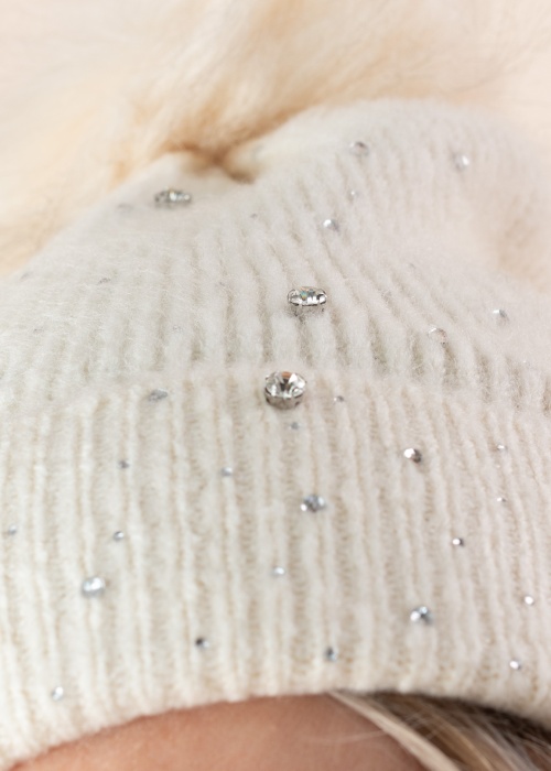 Molly Bracken ziemas cepure