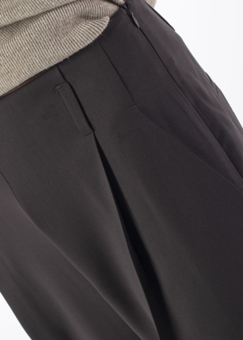 Ivo Nikkolo garās bikses Talora