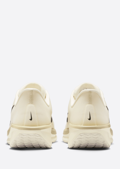 Nike apavi skriešanai Quest 6