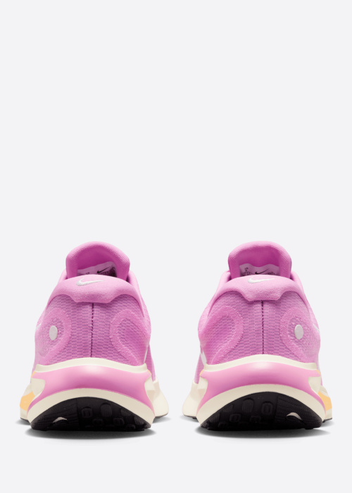 Беговые кроссовки Journey Run Nike