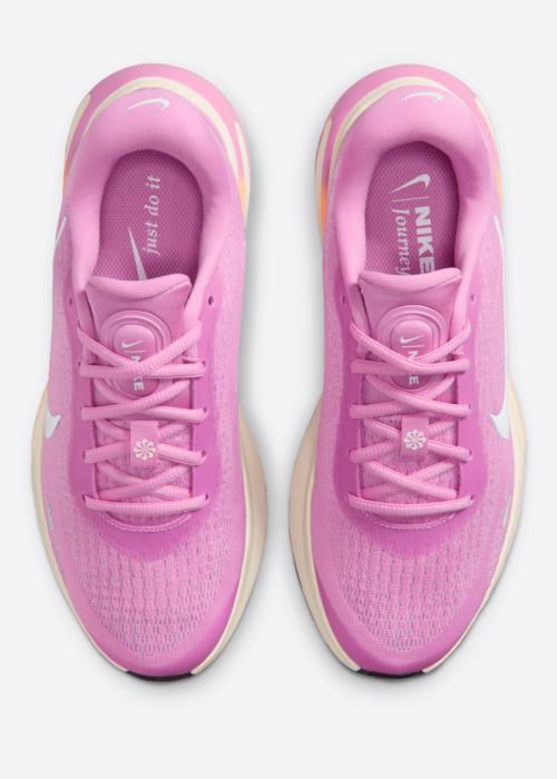 Беговые кроссовки Journey Run Nike