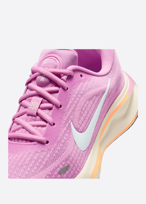 Беговые кроссовки Journey Run Nike