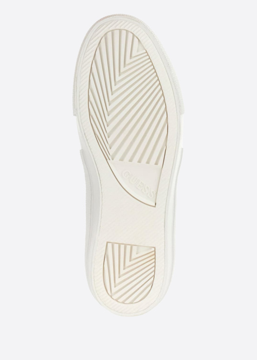 Guess kedas Carey2