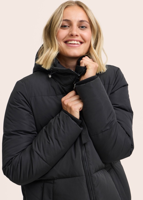 Пуховое пальто Bella Fransa