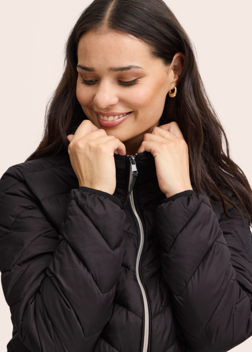 Fransa pavasara-rudens virsjaka Padma