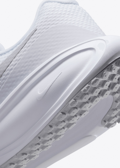 Nike apavi skriešanai W Revolution 8