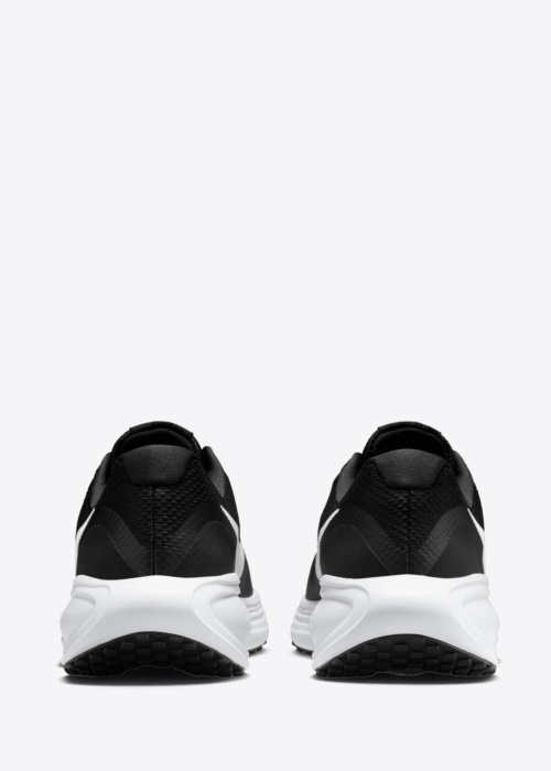 Nike apavi skriešanai Revolution 8