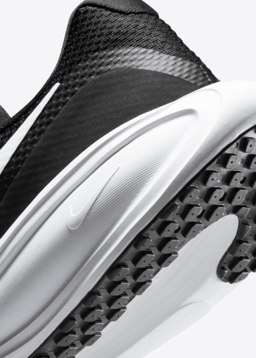 Nike apavi skriešanai Revolution 8