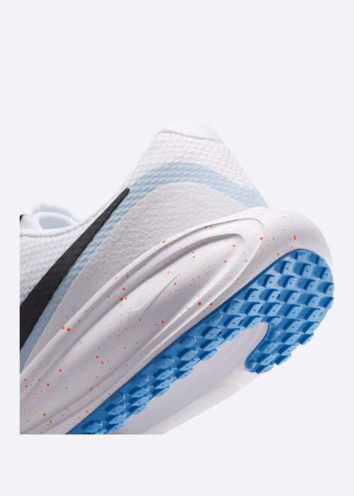 Nike apavi skriešanai Revolution 8