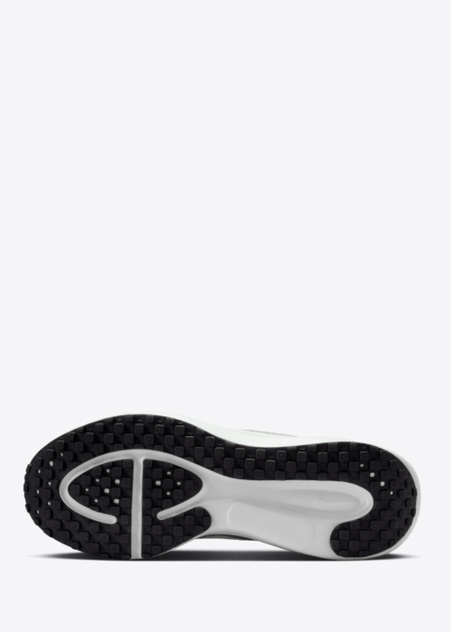 Nike apavi skriešanai Revolution 8