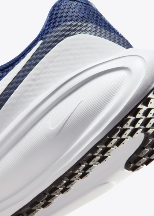 Nike apavi skriešanai Revolution 8