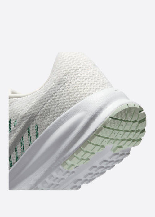 Nike apavi skriešanai Run Defy