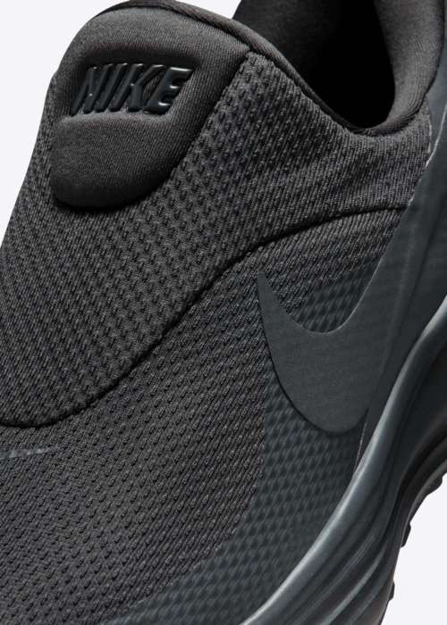 Беговые кроссовки Revolution 8 Easyon Nike